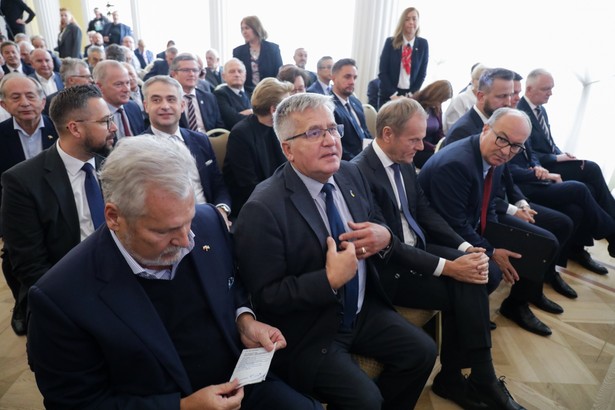 Aleksander Kwaśniewski, Bronisław Komorowski, Donald Tusk, Włodzimierz Czarzasty