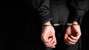 reprezentował kanadę na igrzyskach olimpijskich. trafił do aresztu za handel narkotykami i zabójstwo