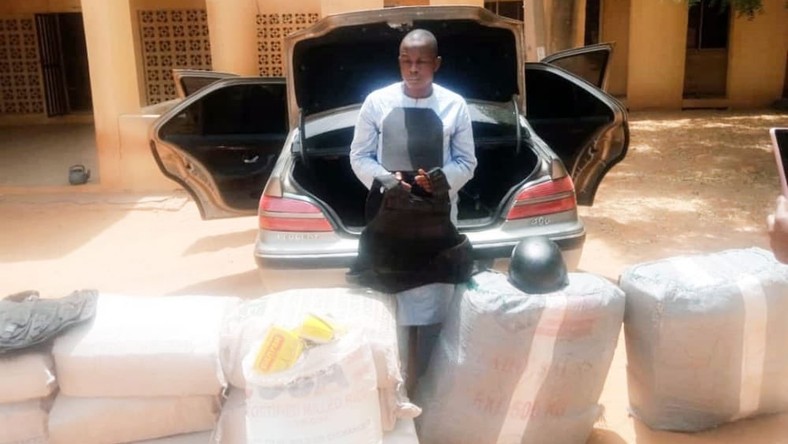 NDLEA arrests trans-border trafficker, intercepts illicit drugs - Vimarsana News