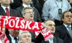 Komorowski liderem rankingu. Na drugim biegunie Palikot