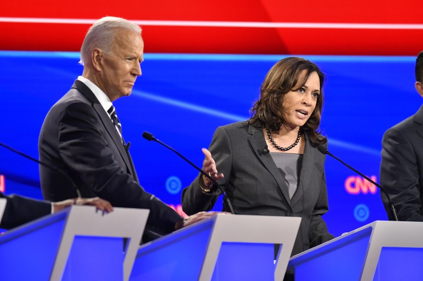 Džo Bajden i Kamala Haris na debati demokrata u Mičigenu u julu 2019.