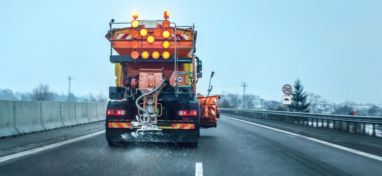 Ceny soli drogowej wystrzeliły w kosmos. To będzie ciężka zima dla kierowców?