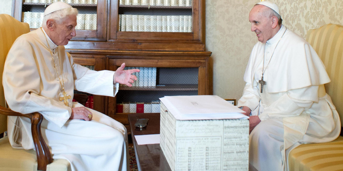 spotkanie Benedykra XVI i papieża Franciszka