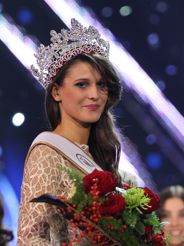 Katarzyna Krzeszowska - Miss Polski 2012