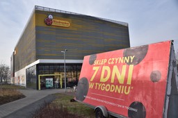 Nie ma prac nad projektem ograniczającym zakaz handlu w niedziele