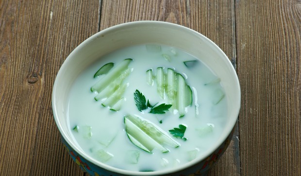 Letnji obrok - krastavac i jogurt