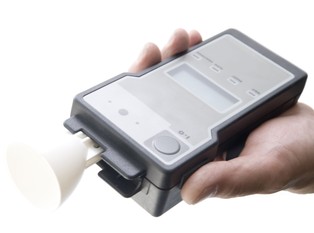 Badanie trzeźwości pracowników. Zmiany w kodeksie pracy na wyłączne ryzyko pracodawców