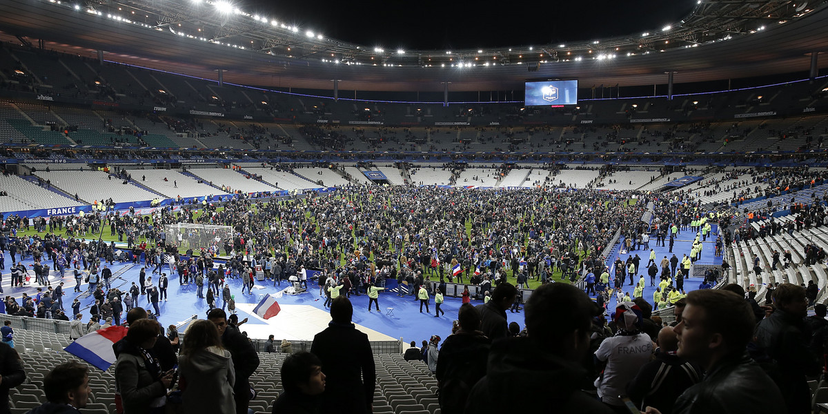 Euro 2016: Mecze bez udziału kibiców? Tak to możliwe