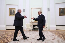 Rosja i Białoruś odwieszone. Korki od szampana wystrzelą w Mińsku i na Kremlu