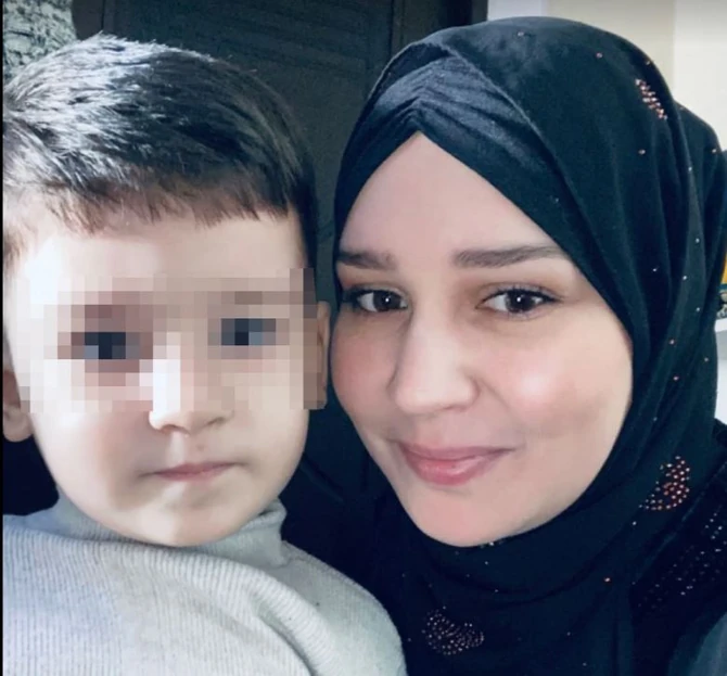 Valentina sa jednim od četvorice sinova