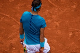 Rafael Nadal je MORAO da na svakom meču POVLAČI GAĆICE IZ ZADNJICE dok su se ljudi čudili ŠTA GLEDAJU! Evo šta se zaista krilo iza tog NAJČUDNIJEG RITUALA