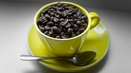 eksperci przebadali marki kawy z popularnych dyskontów. te wygrały z k