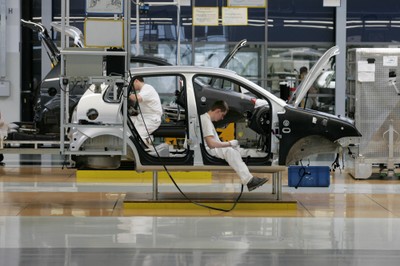 ACEA: Coraz mniej nowych aut pasażerskich