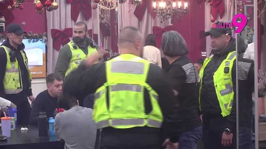 Bora Santana demolirao belu kuću, napravio haos u Eliti 9 zbog Uroša