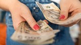 Finanse kobiet pod presją. Co czwarta Polka nie ma żadnych oszczędności