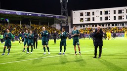 piłkarze manchester city robią zbiórkę. zwrócą kibicom koszty podróży