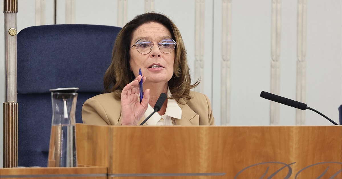 Prawie 40 przyjęć w dwa lata. Kancelaria Senatu ujawnia plany i menu dla gości