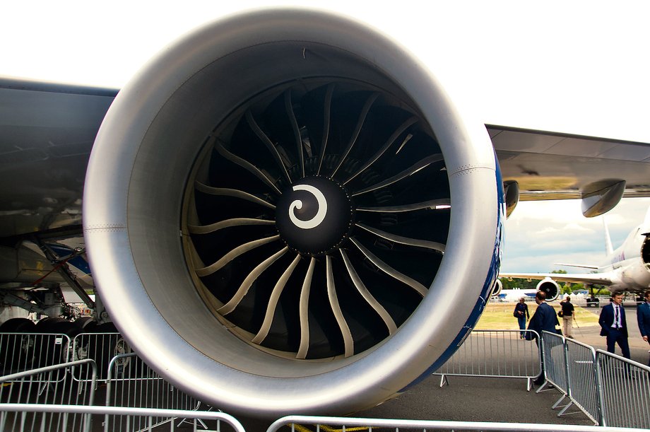 Boeing 747-8F napędzany jest czterema silnikami odrzutowymi.