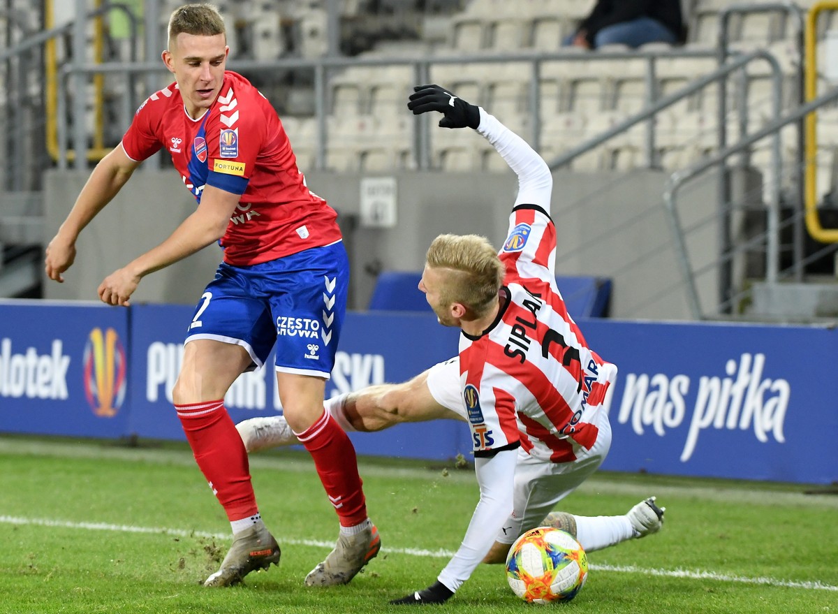 Puchar Polski: Rzuty karne zdecydowały o awansie Cracovii i Miedzi