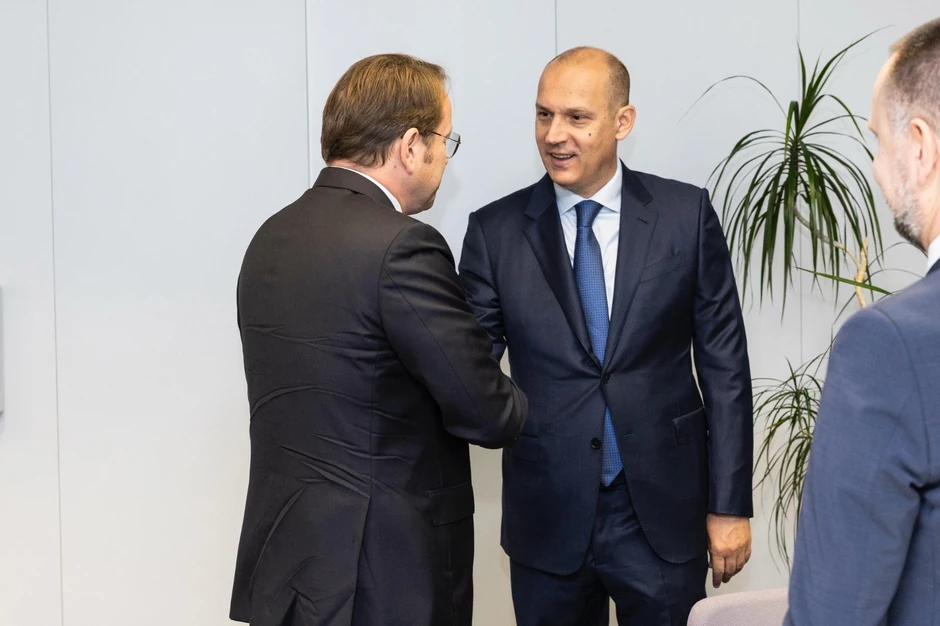 Zlatibor Lončar i Oliver Varhelji