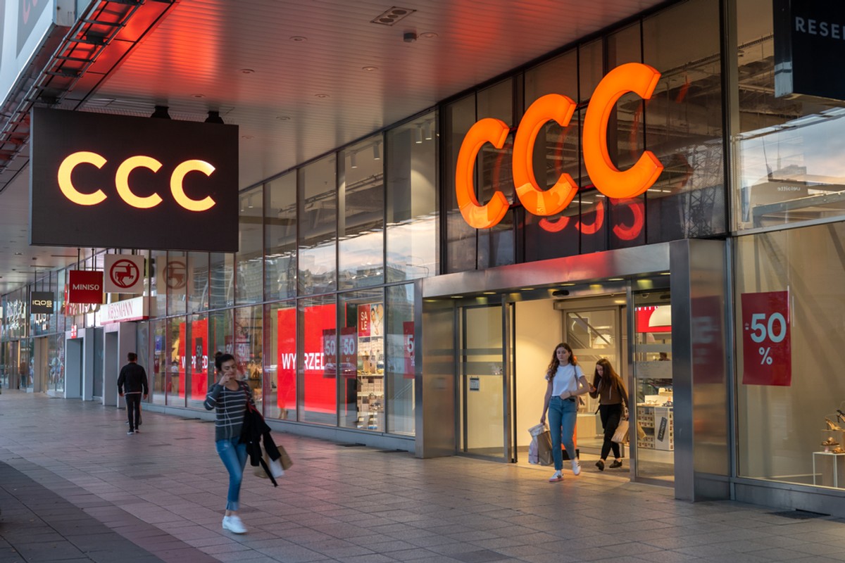 CCC rocznie sprzedaje około 60 mln par butów.