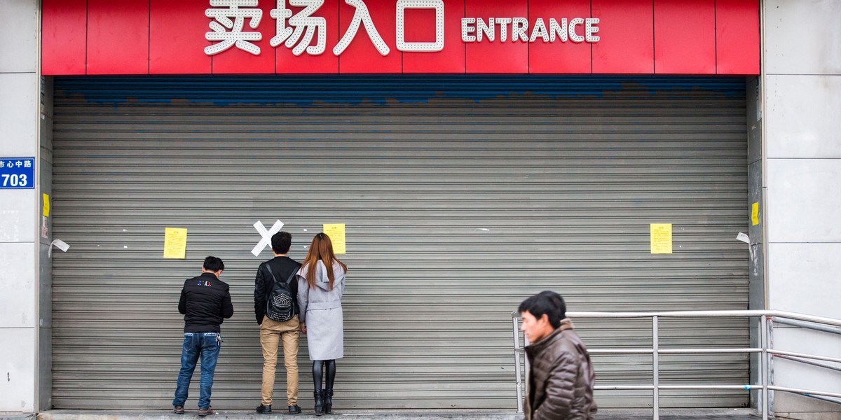 A Lotte Mart is seen closed in Hangzhou, Zhejiang province, China, March 5, 2017.