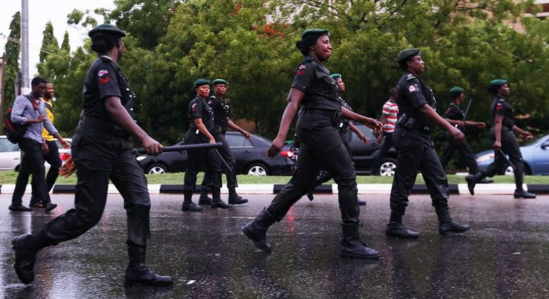 Nigerian Police Women (Naijaloaded)