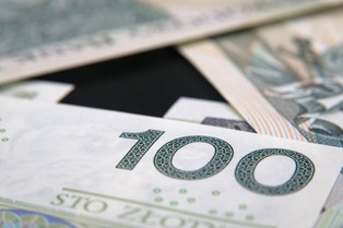 TK. Rząd zablokował publikację wyroków. 150 000 emerytów musi iść do sądu przeciwko ZUS? Nie ma innego rozwiązania?