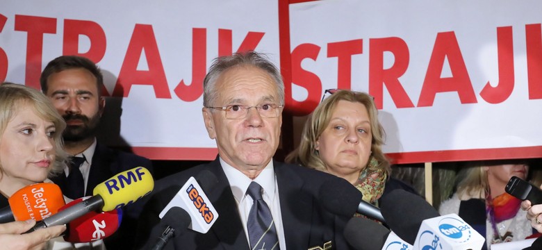 Związkowcy w PLL LOT chcą zmiany negocjatora ze strony spółki