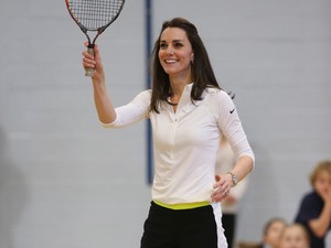 Kate Middleton hihetetlen alakját sportruhában villantotta meg