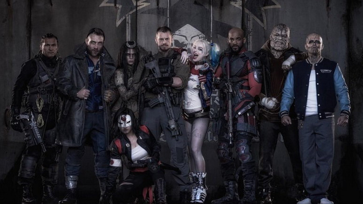 David Ayer zamieścił na Twitterze pierwsze oficjalne zdjęcie bohaterów filmu "Suicide Squad". Na fotografii zabrakło jednak Jareda Leto, który wciela się w Jokera.