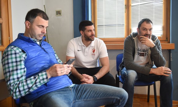 Nenad Čanak u društvu Dušana Alimpijevića i Davora Ristovića