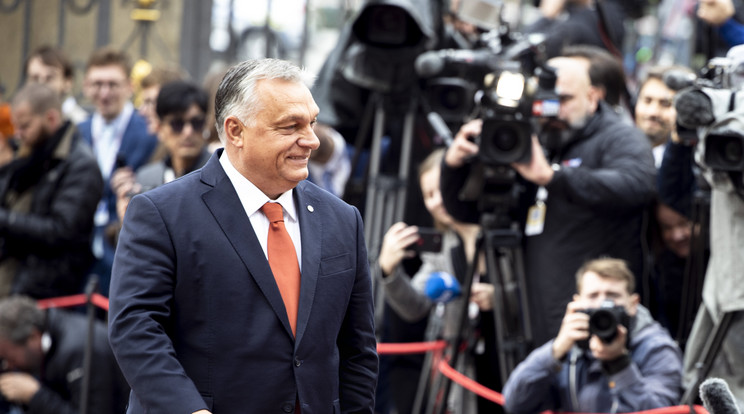 A Twitteren angol nyelvű információk jelennek majd meg Orbán Viktor munkájáról és politikájáról, elsősorban a nemzetközi közvélemény tájékoztatására / Fotó: MTI/Fischer Zoltán