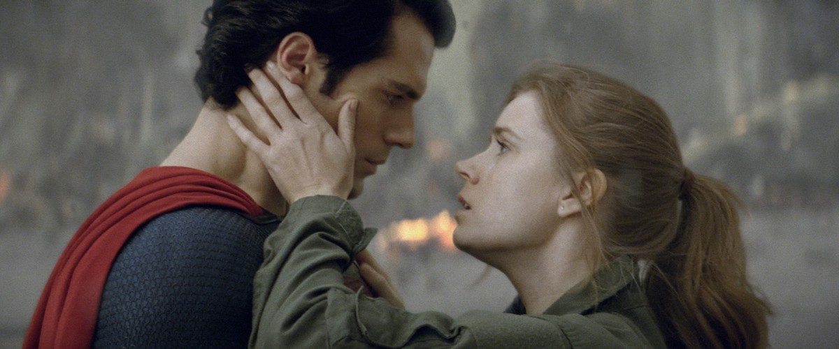 Henry Cavill i Amy Adams w filmie 'Człowiek ze stali'