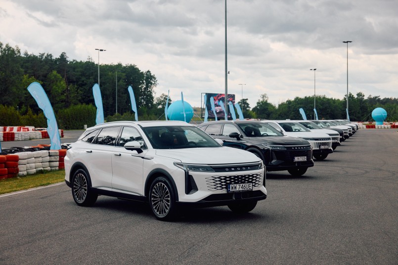 Omoda 9 Super Hybrid