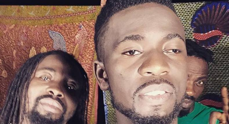 Behind the scene photo of Obrafour with Bisa Kdei