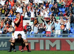 Totti pokonał Boruca, ale zespół Polaka wygrał z Romą. Zobacz gole