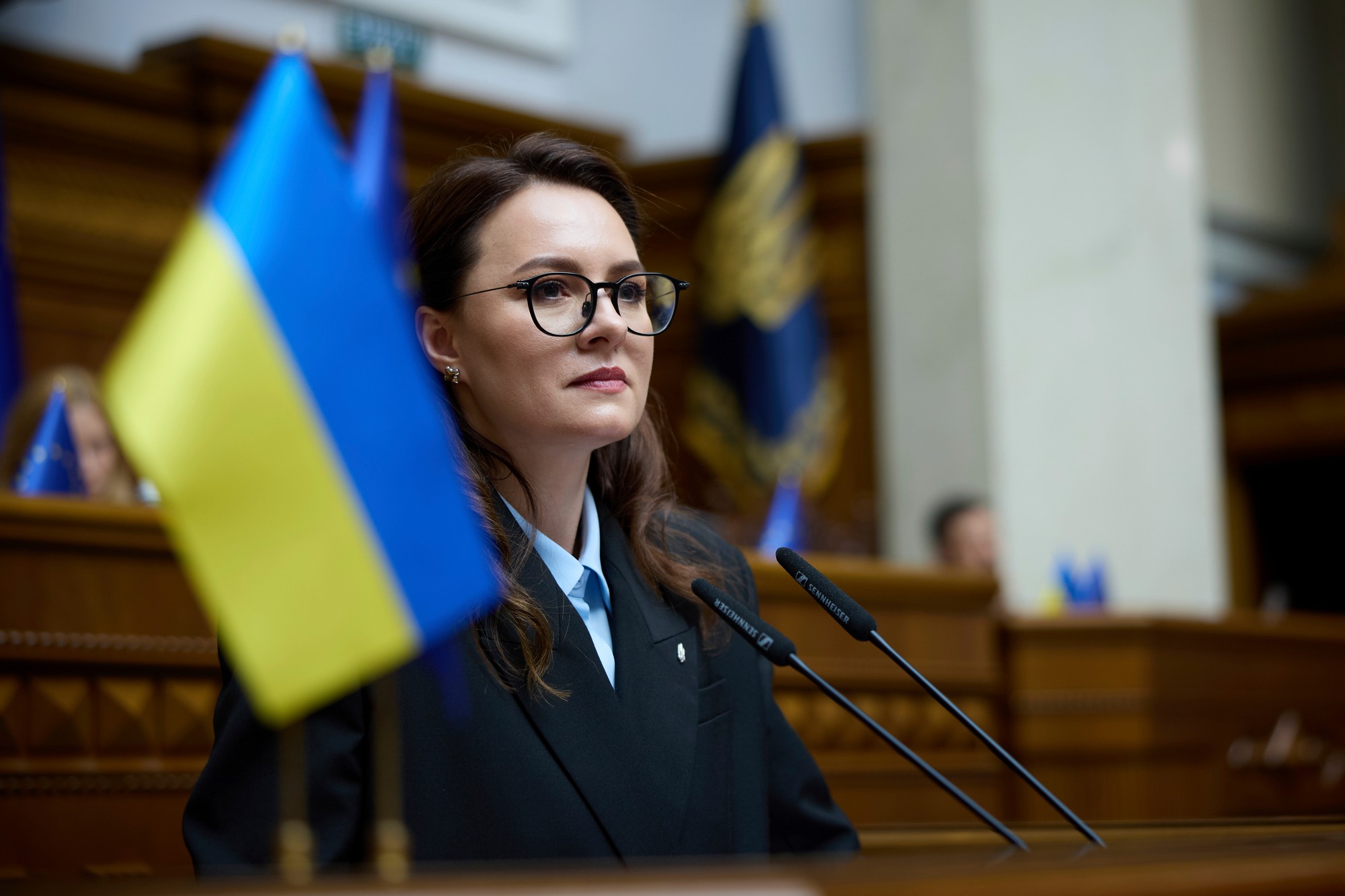 Parlament schválil novú premiérku Juliju Svyrydenkovú.