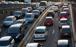 Możemy zapomnieć o likwidacji akcyzy od aut osobowych. PiS: Odrzucić projekt