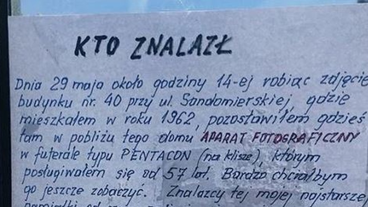 Pan Eryk zgubił aparat, ale nie byle jaki, bo analogowy Pentacon, którym fotografuje już 57 lat. "Znalazcy tej mojej najstarszej pamiątki od czasu podjęcia pierwszej pracy zawodowej wynagrodzę, a nawet go podaruję, by cieszyć się, że istnieje i jest w dobrych rękach - pisze pan Eryk w ogłoszeniu, które w sieci upublicznił Filip Chajzer.