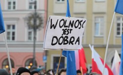 List otwarty w obronie dziennikarzy: "Bez wolnych mediów dziennikarstwo jest tylko przedłużeniem propagandy".