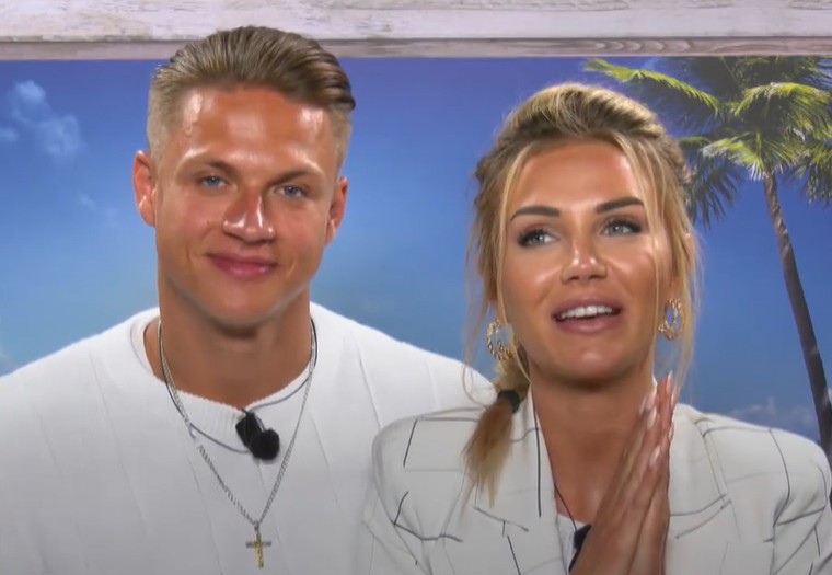 Oni rozstali się w 2021 r.: Angela i Arsen z "Love Island"