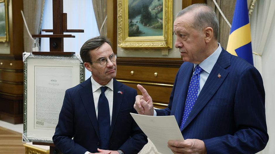  Szwedzki premier Ulf Kristersson i prezydent Turcji Recep Tayyip Erdogan