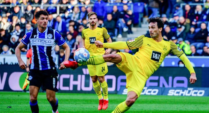 Dortmund defender Mats Hummels (R) scored Saturday with a superb volley Creator: SASCHA SCHUERMANN