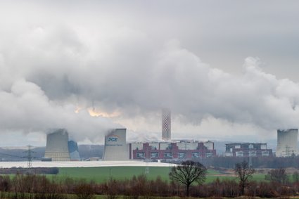 Uprawnienia do emisji CO2. Tyle zarobiła Polska  