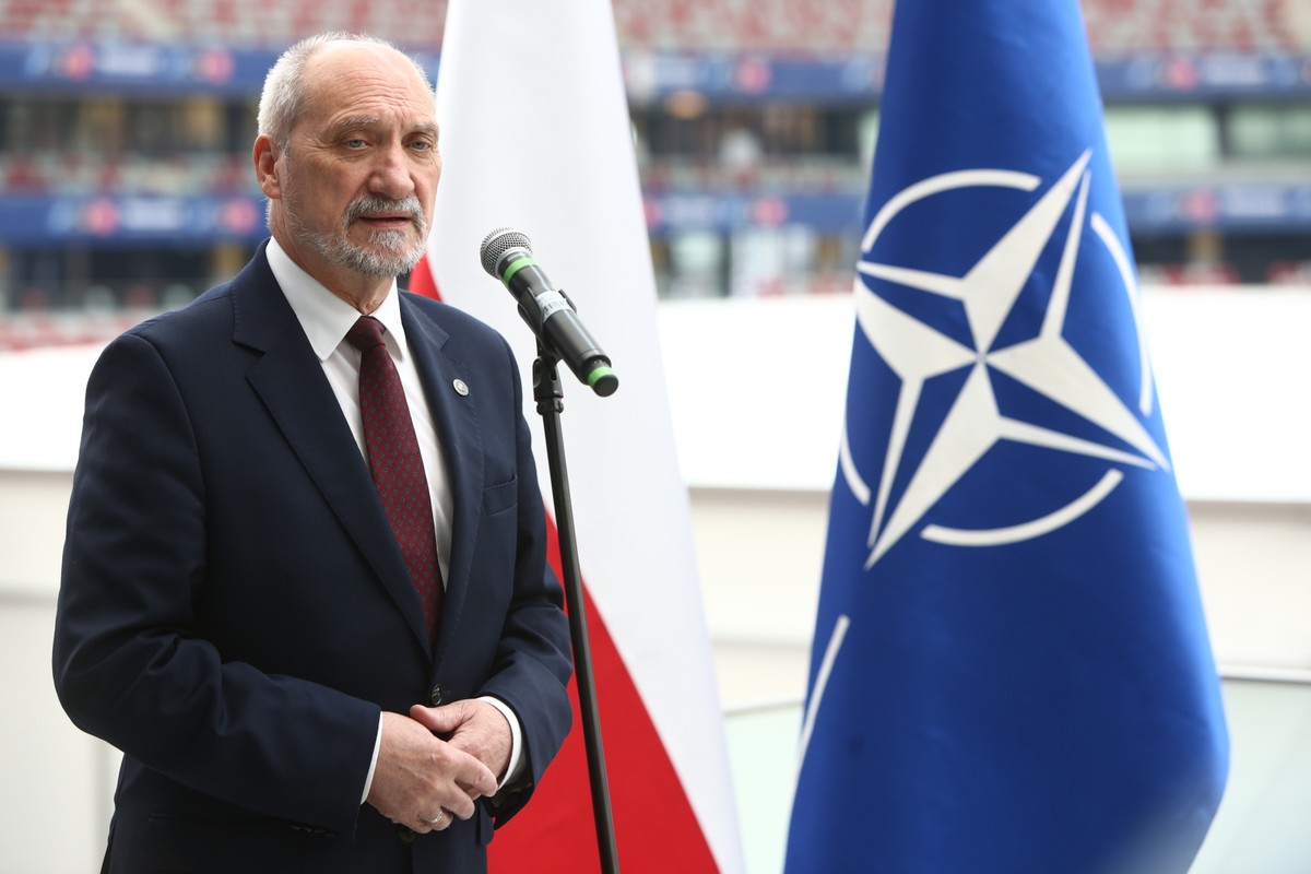 Pytany o Antoniego Macierewicza, Magierowski odpowiada: „Zaufanie nie jest nadszarpnięte”