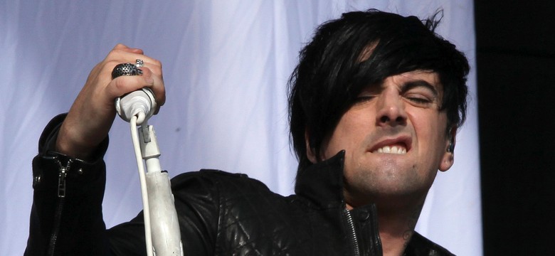 Wokalista Lostprophets skazany na 35 lat więzienia za pedofilię