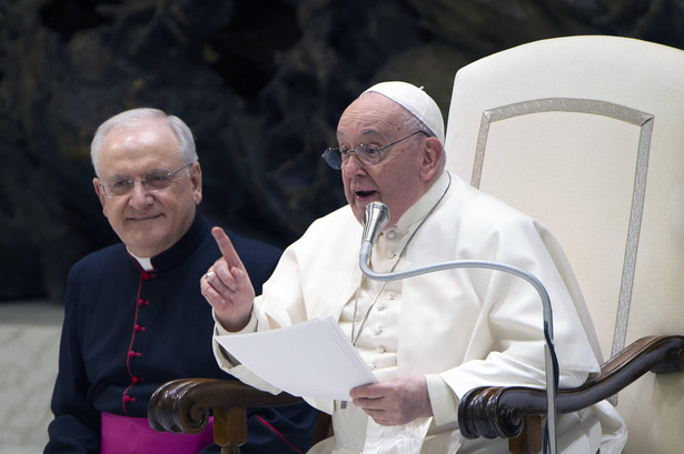 Papież Franciszek apeluje o dyplomatyczne rozwiązanie wojny na Ukrainie