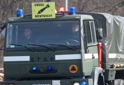 Niewybuch znaleziony w Wiśle w Warszawie. Akcja saperów, część bulwarów zamknięta