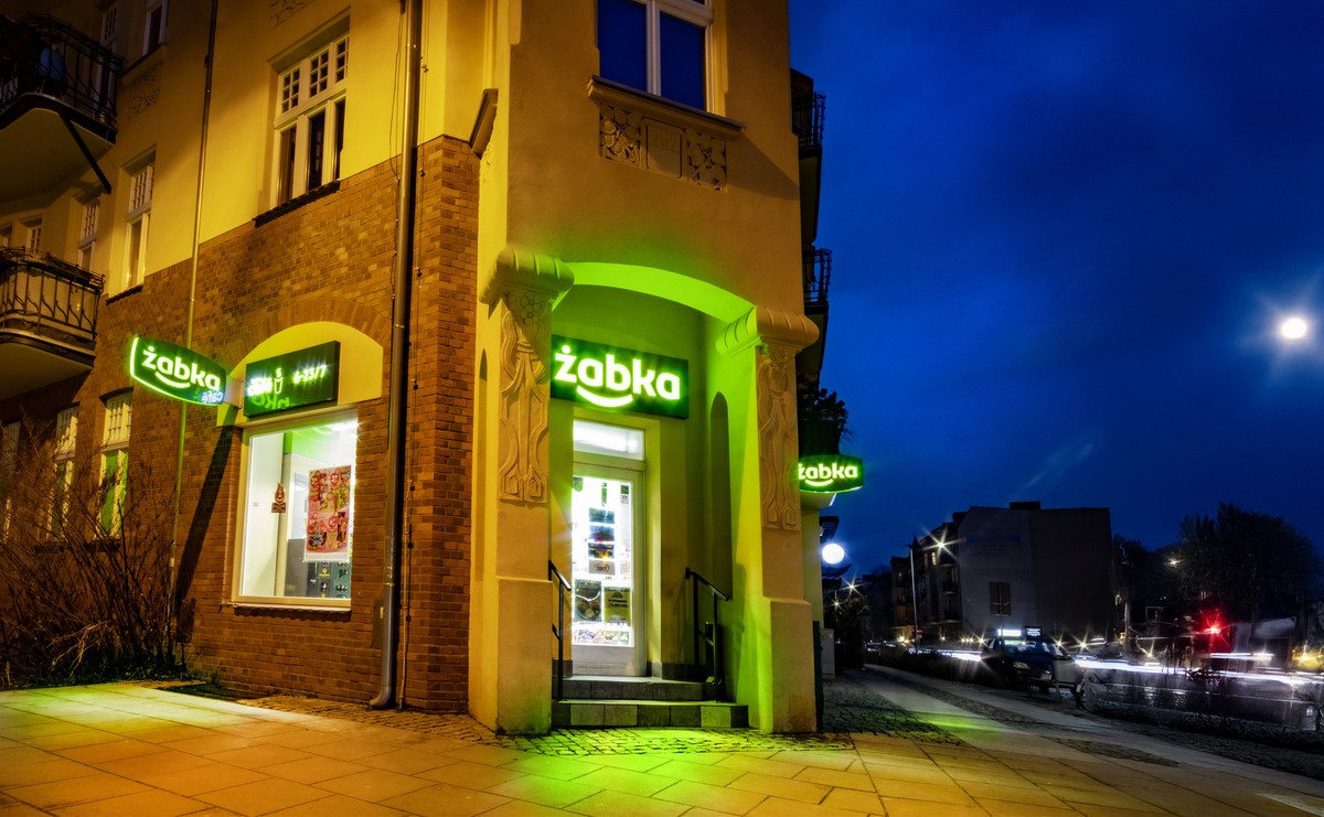 Żabka została krawcową. Jest nowa usługa